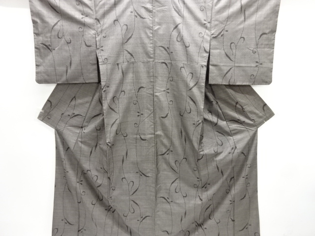 大特価品　唐草模様織り出し本場泥大島紬着物(5マルキ)